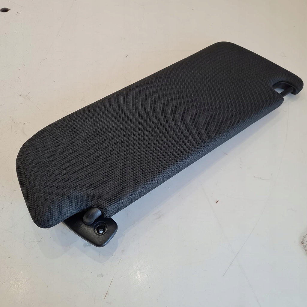 фото №6, Audi a6 c6 защита солнцезащитная левая 4f0857551p