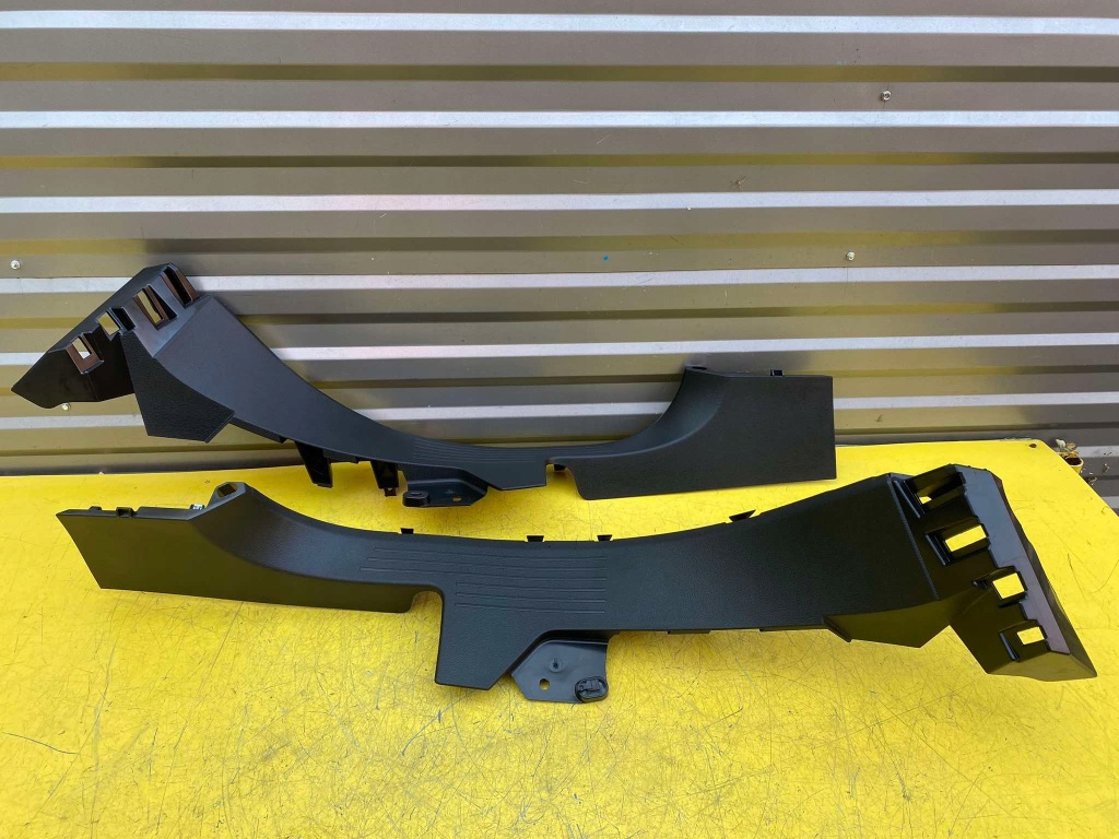 Купити Renault megane v e-tech захист  порога  ліва права пластик 769548019r