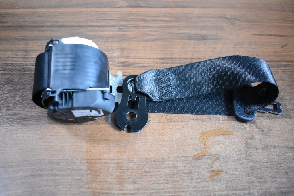 фото №1, Idealny pas задній середній mercedes w223 1