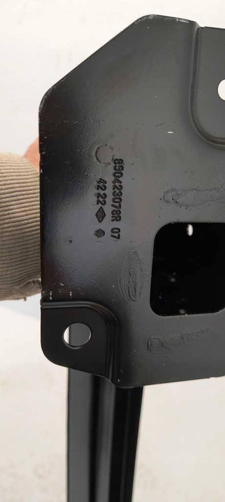 фото №9, Балка задня підсилювач бампера задня renault zoe