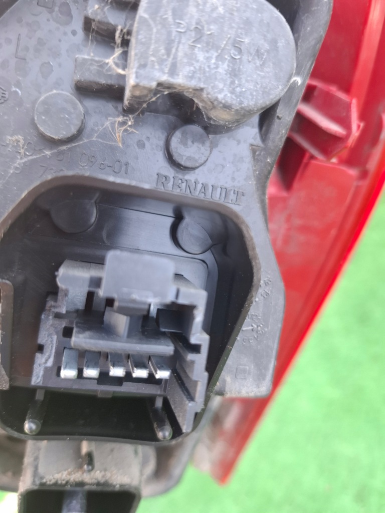 фото №8, Вкладиш лампи лівий задня renault twingo 2