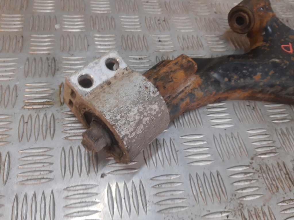 фото №4, Captiva важіль правий перед