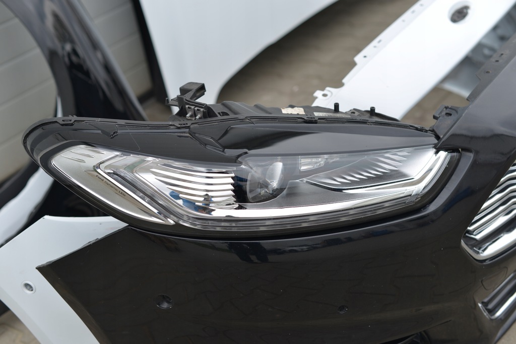 фото №12, Капот бампер решітка радіатора крила лампа ксенон pas балка ford mondeo mk5 fusion