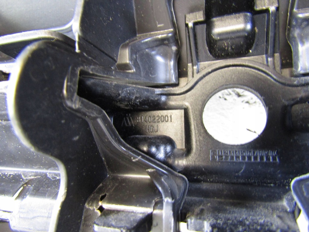 фото №14, Seat cupra born решётка радиатора накладка na бампер передний 21r-- 10e807217h