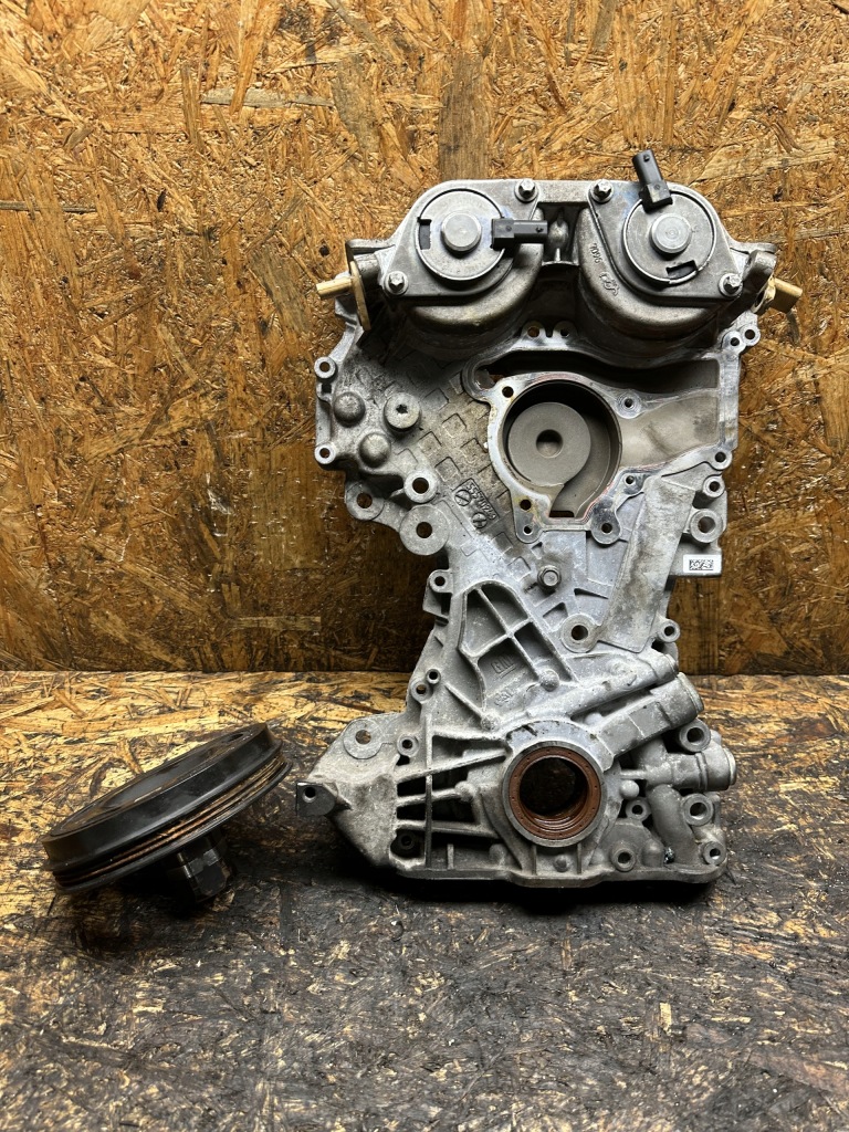 Купить Корпус распределительного вала насос масла opel 1.4 a14xfl 55570249 chevrolet ampera