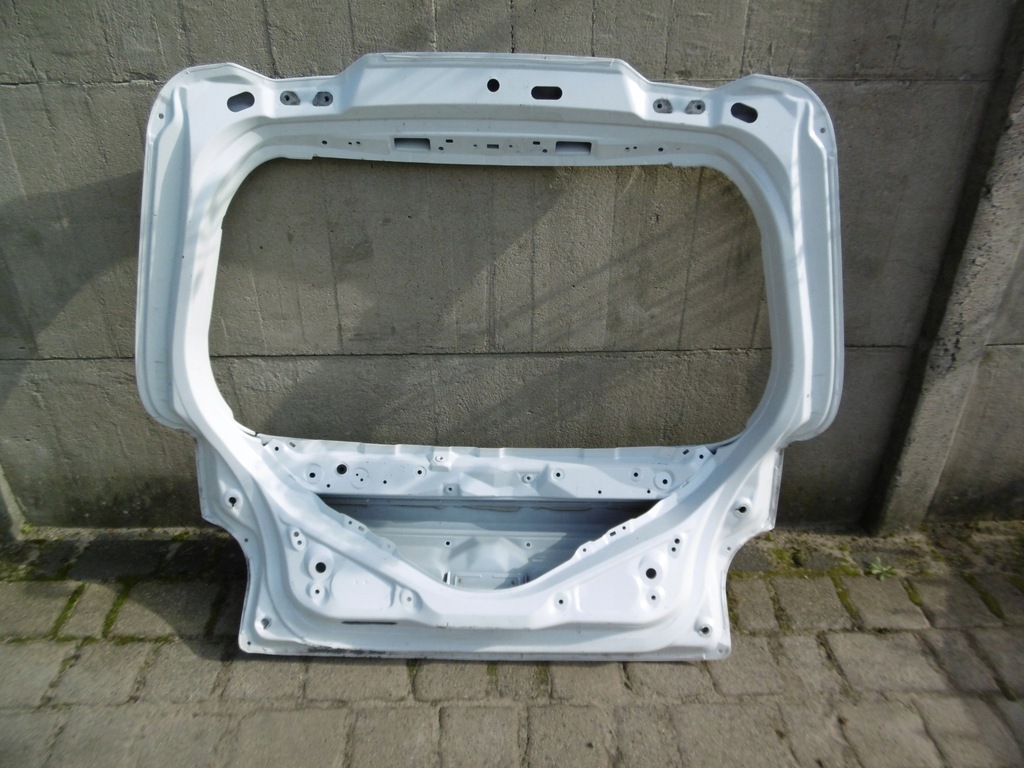 фото №6, Honda e electric - кришка багажника задня