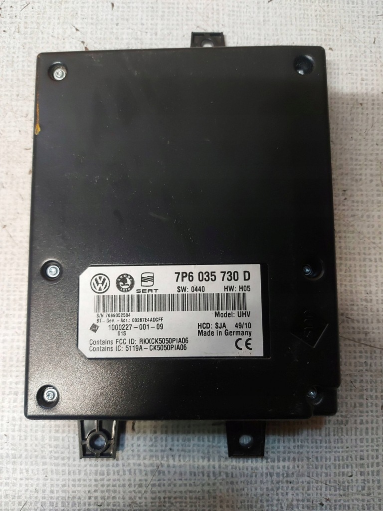 Купить Vw golf vi 2011 модуль bluetooth 7p6035730d