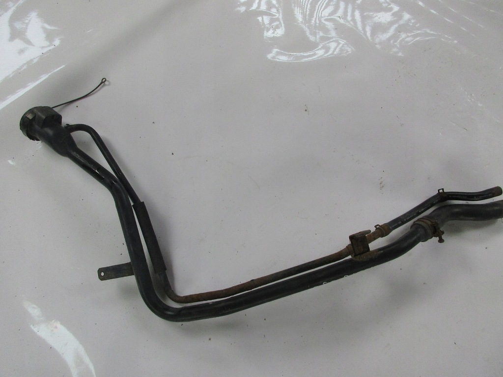 фото №6, Труба заливной топлива mazda 6 2.5b бензин