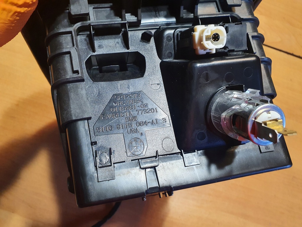 фото №6, Bmw x6 e71 lift подлокотник czarna кожа бардачок