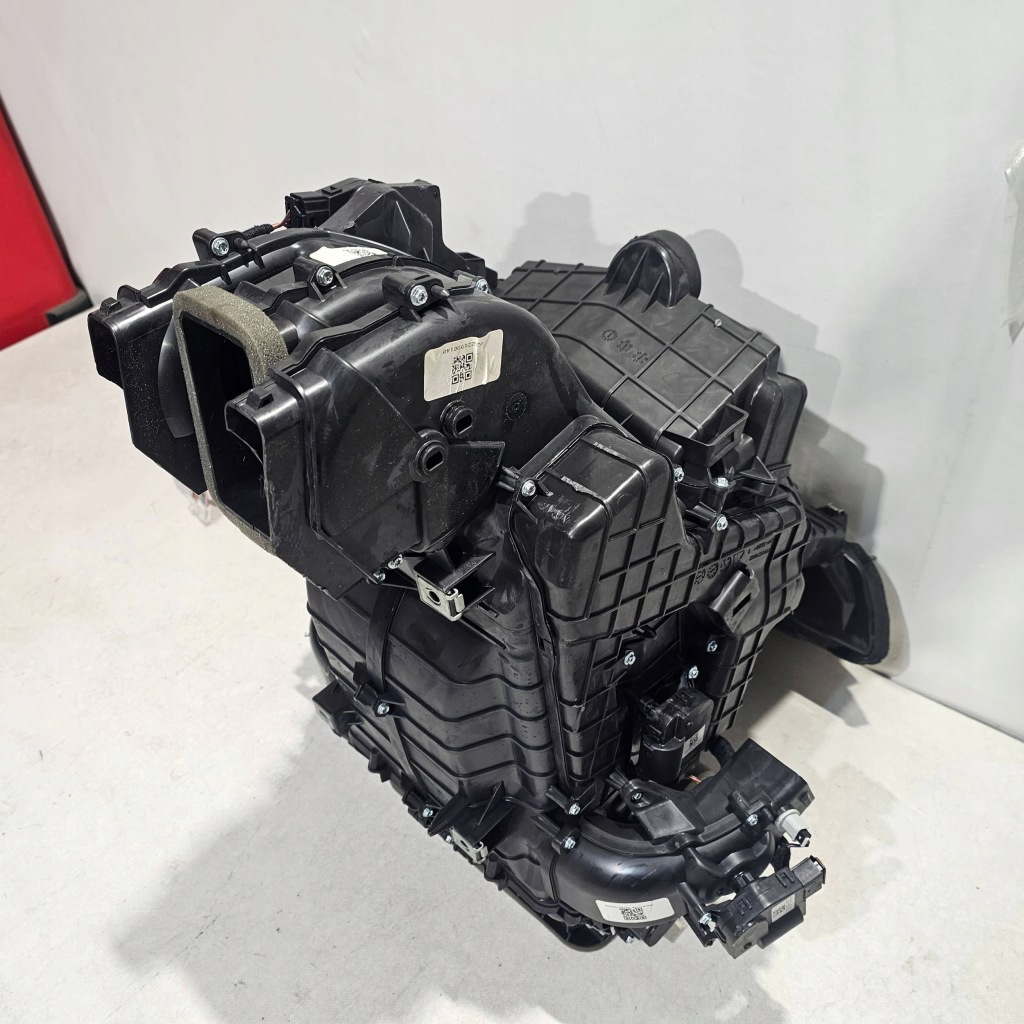 фото №11, Отопитель комплект tesla model s plaid 168888-00-d