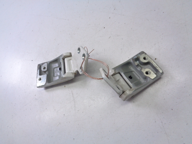 фото №1, Петли дверь правый задняя крыло vw transporter t6 2.0 tdi 2022 rok lb9a