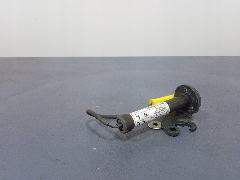 фото №1, Bmw 6 f13 патрон капот лівий 7263055