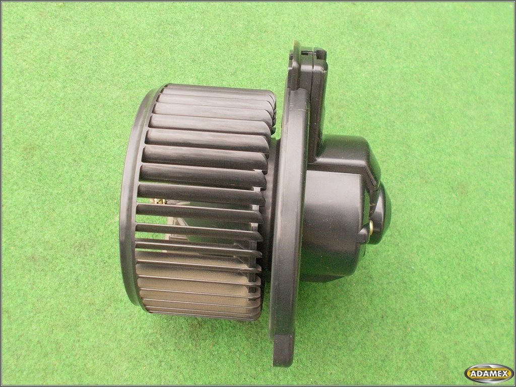 фото №3, Mazda mpv ii 2.0citd вентилятор повітродувка обдув