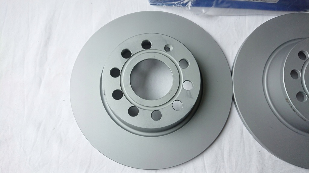 фото №9, Гальмівні диски + гальмівні колодки перед задня vw golf vi 1.6 2.0 tdi