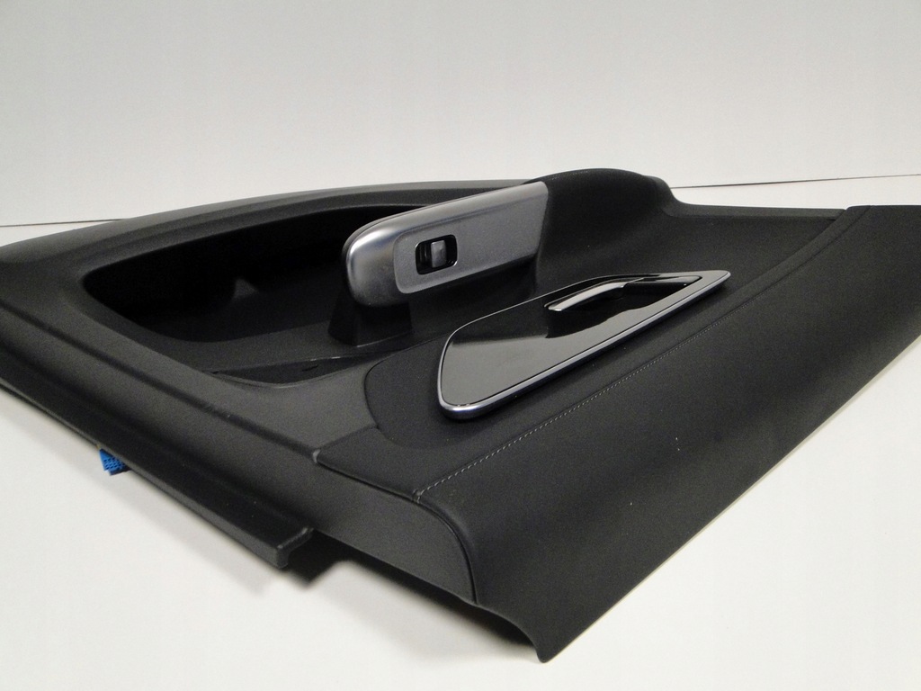 фото №7, Mercedes glc 254 x254 c254 amg обивка обшивка дверь задние левая 9h51