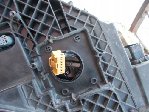 Skoda superb 3 3v bi-xenon 15- фара левая передняя оригинал европа Недорого