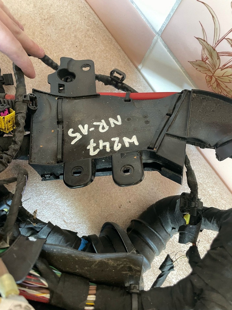 фото №10, Электропроводка жгут отсек двигателя mercedes b-klasa w247 a1775404706