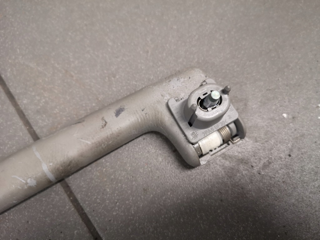 фото №5, Ручка стельовий audi a8 d2 4d0857607a