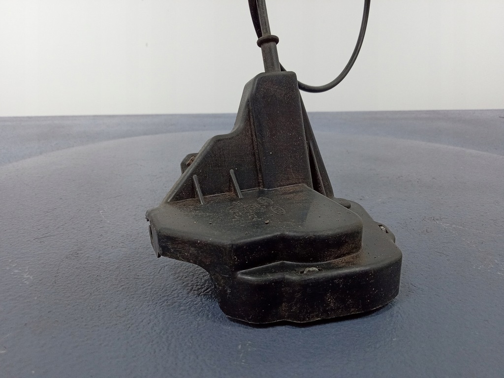 фото №5, Kia carnival ii vq замок дверь задняя левый a045777