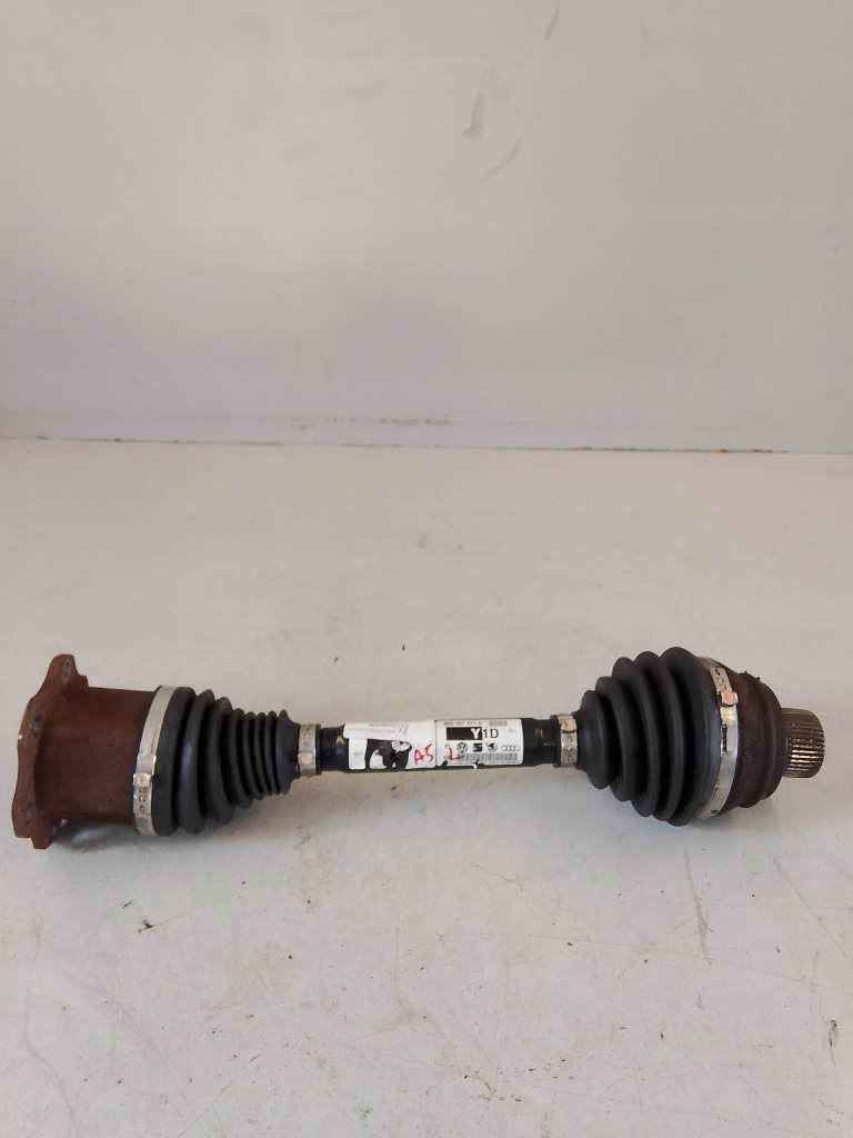 фото №1, Audi a5 8t coupe 3.0 tdi приводной вал левый перед 8k0407271d