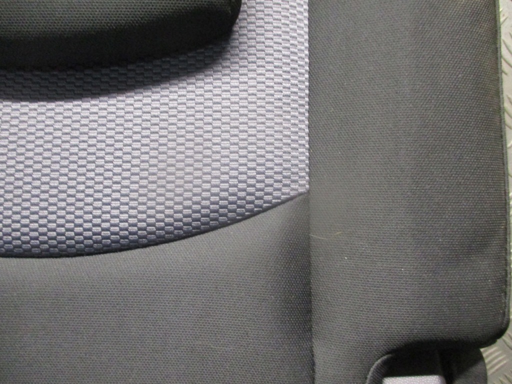 фото №7, Сиденье 3rząd mazda 5 05-10r