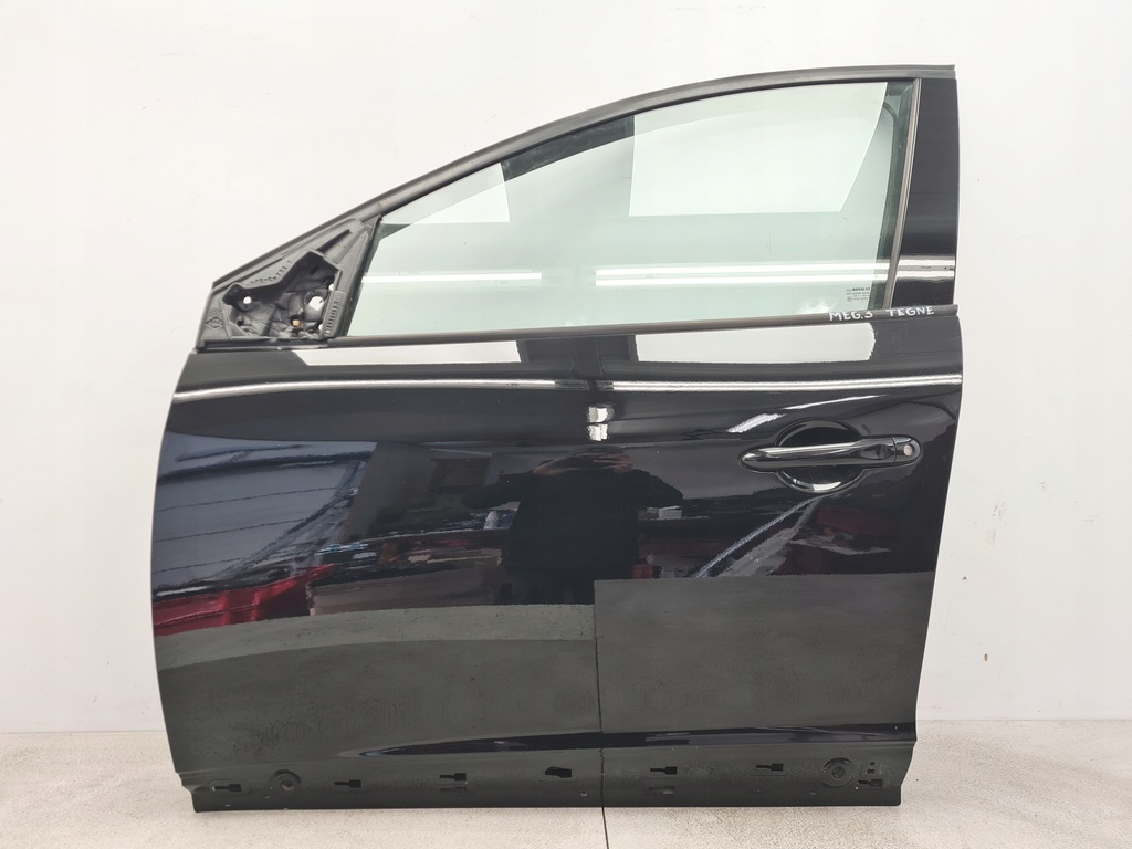 фото №1, Renault megane iii двері лівий перед tegne