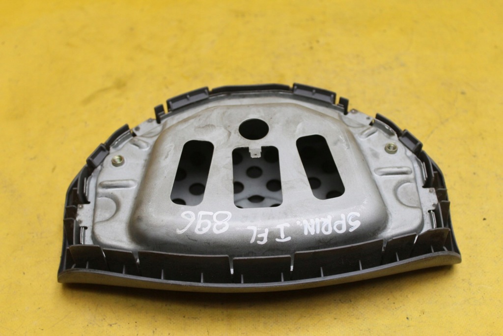 Заглушка подушка безпеки керма a9014640131 sprinter i Недорого