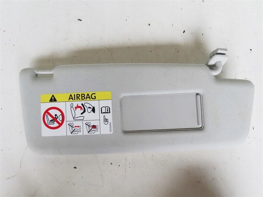 фото №1, Захист сонцезахисна права vw touran i 2010-2015 rok