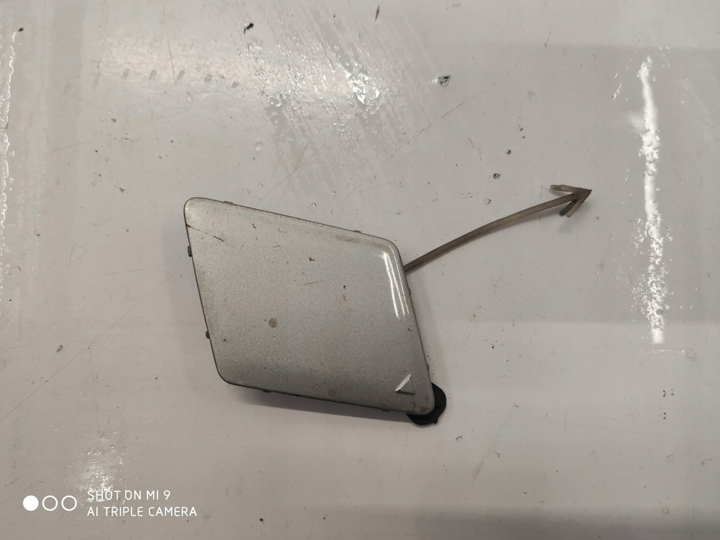 фото №1, Bmw f10 f11 заглушка фаркоп перед 375 7200717