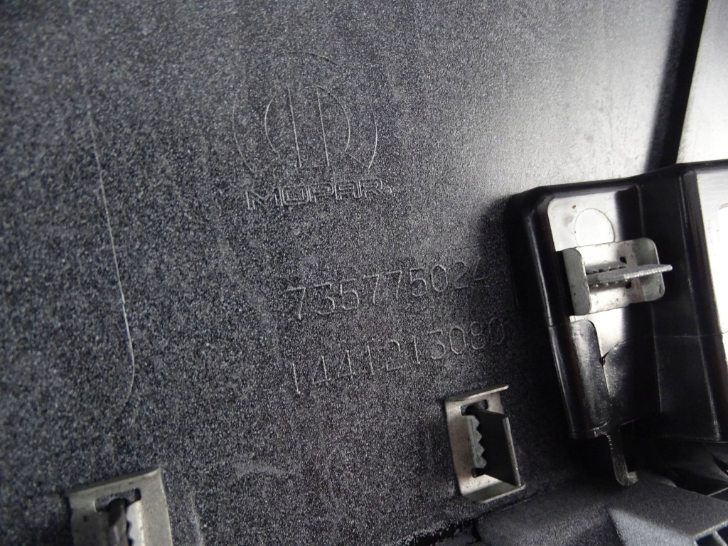 Решётка радиатора решётка радиатора fiat ducato рестайлинг  24- d/025 Доставка