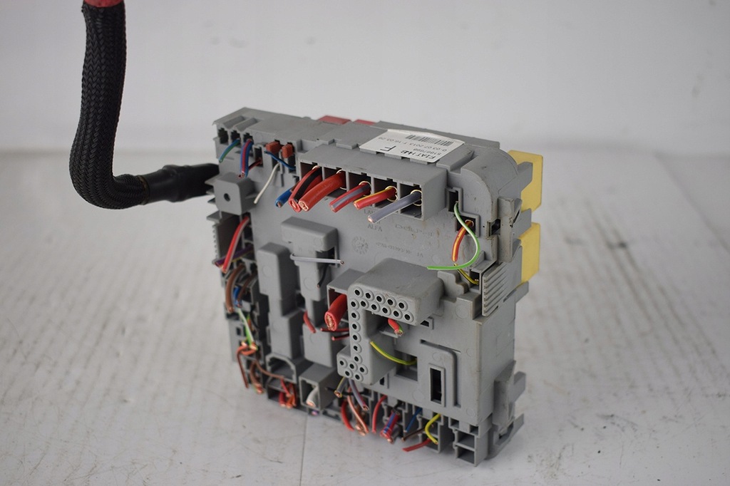 фото №6, Коробка предохранителей alfa romeo giulietta 51867698