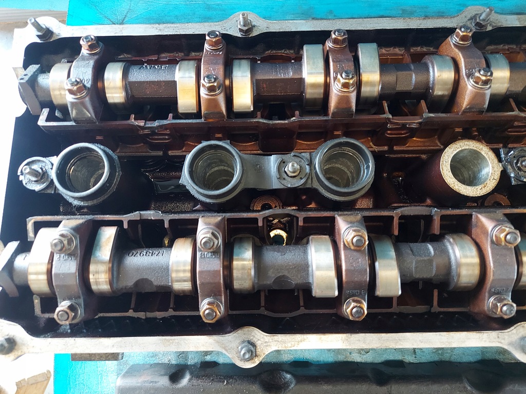 фото №3, Головка bmw 5 e39 2.0 r6 206s4