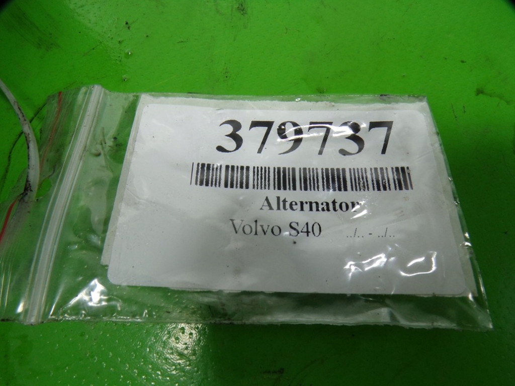 Volvo s40 1 рестайлинг  1.9 dci 115km d4192t3 генератор 8200162474 в Украине