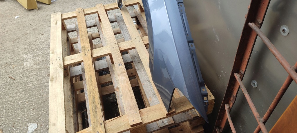 Купити Крило правий перед алюміній audi a8 d5 07.17-12.21r дорестайлінг  лак lx7r