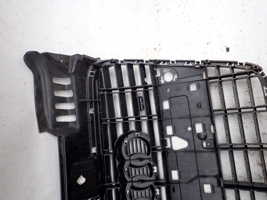 фото №13, Audi a4 s4 b7 s-line решётка радиатора решётка радиатора радиатора 8e0853651