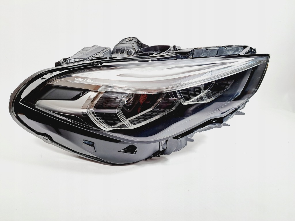 фото №1, Bmw 2 f44 лампа права led 9449600