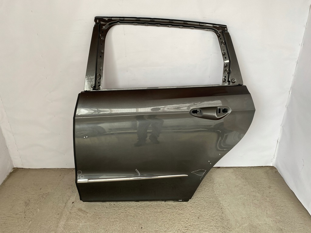 фото №1, Ford s-max mk2 vignale 15r- дверь задние левая