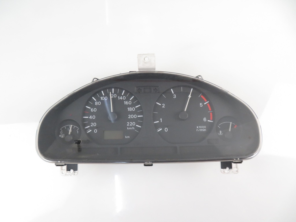 фото №1, Счетчик mitsubishi space star 1.9 di-d mr480209