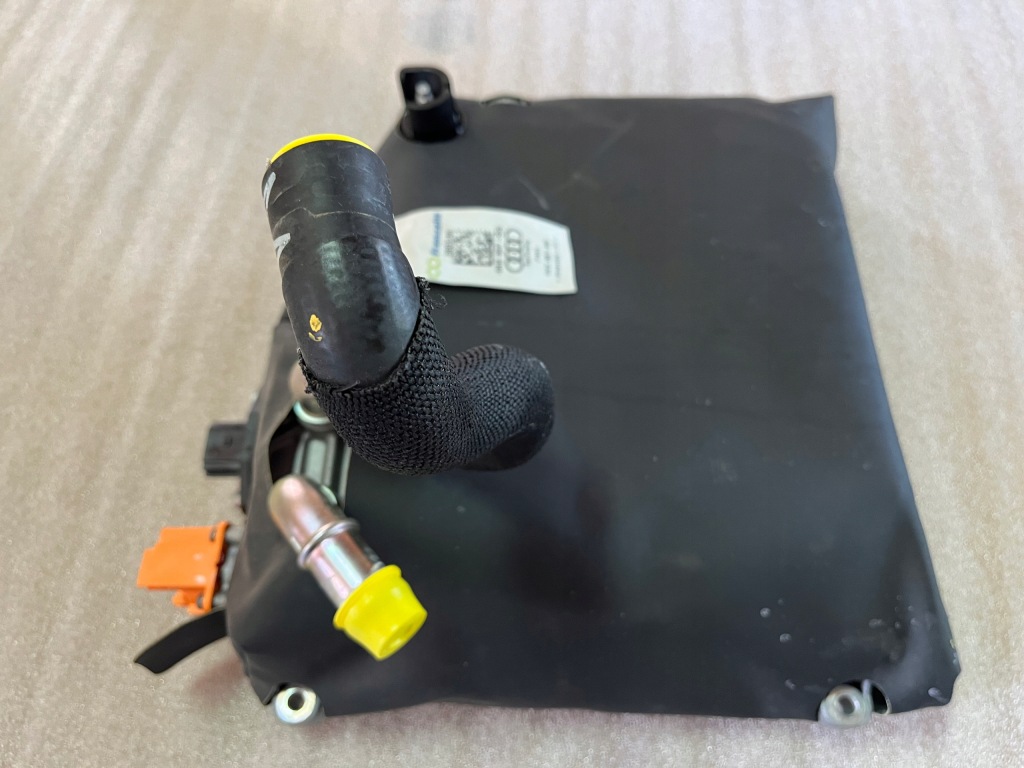 фото №1, Audi q8 e tron 55 модуль перетворювач напруги 4ke907171b новий 2018-