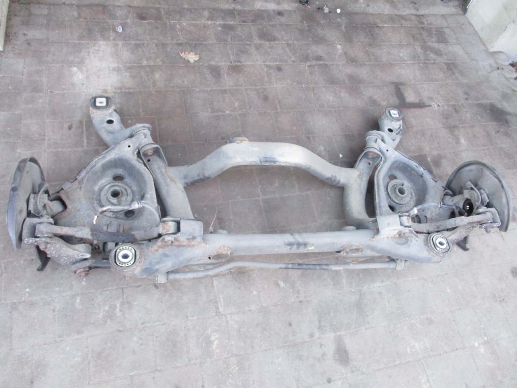 фото №1, Поворотный кулак подрамник задняя ступица audi s6 c6 5.2 v10