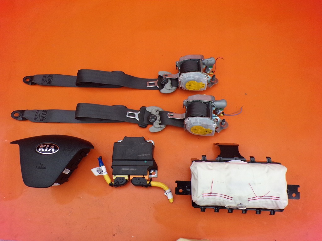 фото №1, Подушка kpl подушок подушка безпеки ремені kia ceed ii 13r