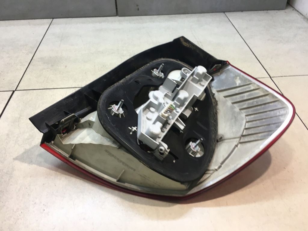 фото №7, Лампа левый задняя bmw 1 e87 118 d