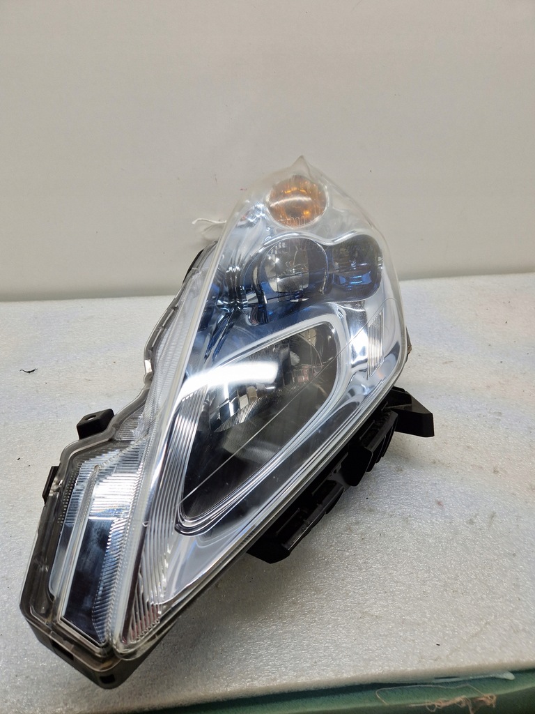 фото №1, Nissan leaf i лампа левый перед передняя led europa