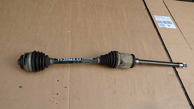 фото №1, Приводной вал перед правый bmw x3 f25 x-drive 7598028