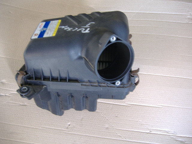 фото №1, Hyundai tucson i 2.0crdi фильтр воздуха корпус