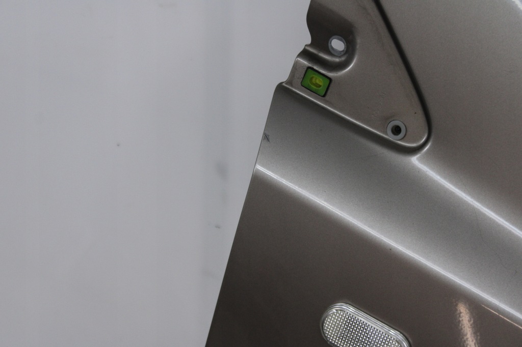 фото №7, Nissan note e11 06r- крыло правый перед передний c30