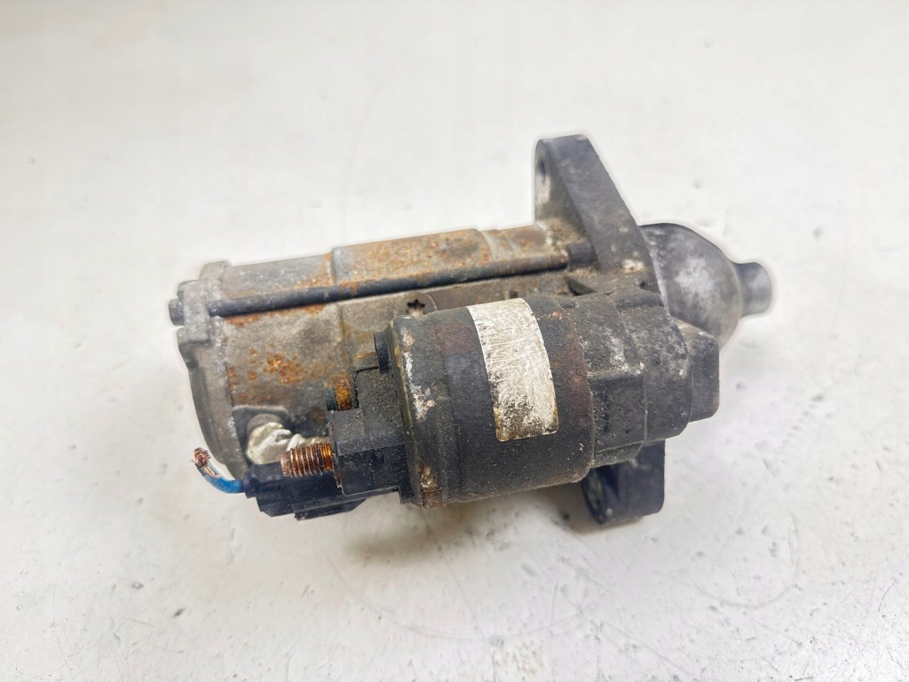 2010 toyota avensis t270 стартер Оригинал