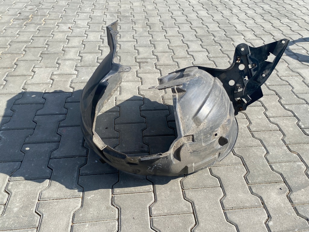 фото №5, Nissan leaf i подкрылок правый перед