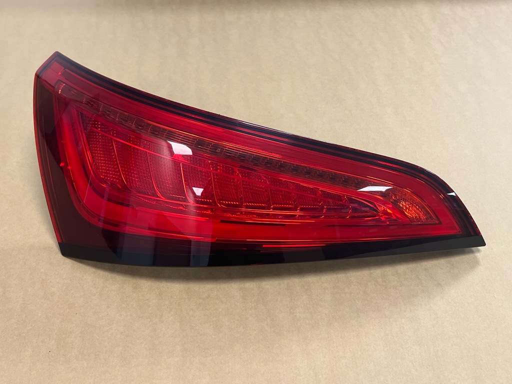 фото №1, Audi q5 8r лампа задня ліва led 8r0945093c lift