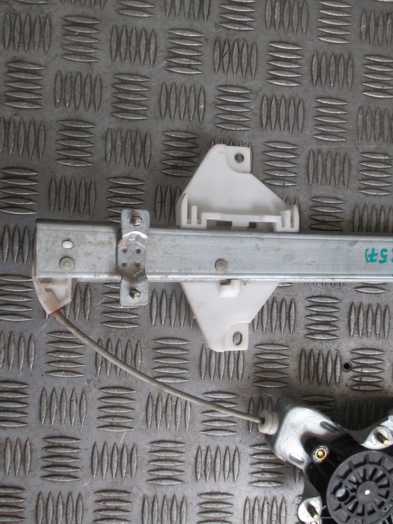 фото №2, Механизм стекло левый задняя kia magentis 03-05